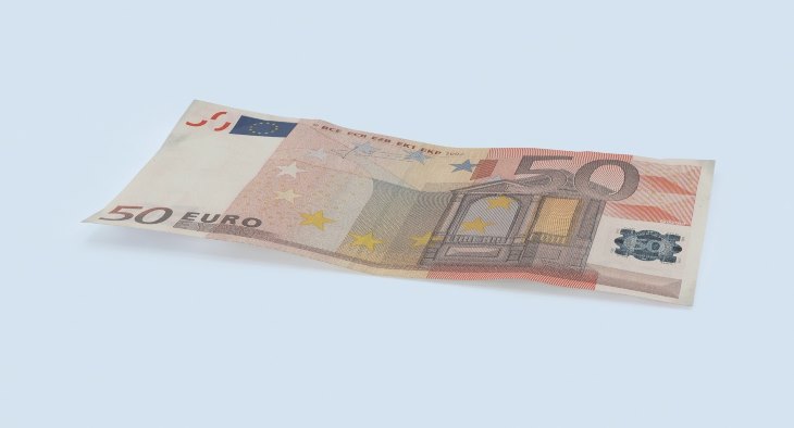 Undetectable Counterfeit 50 Euro Banknotes